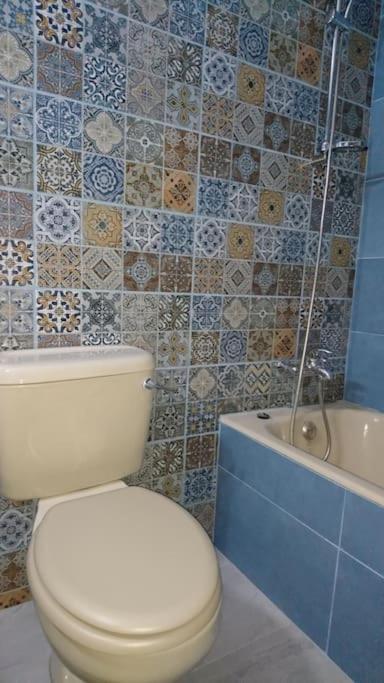 Isabella Court Townhouse Near Venus Beach And Lidl Paphos Buitenkant foto