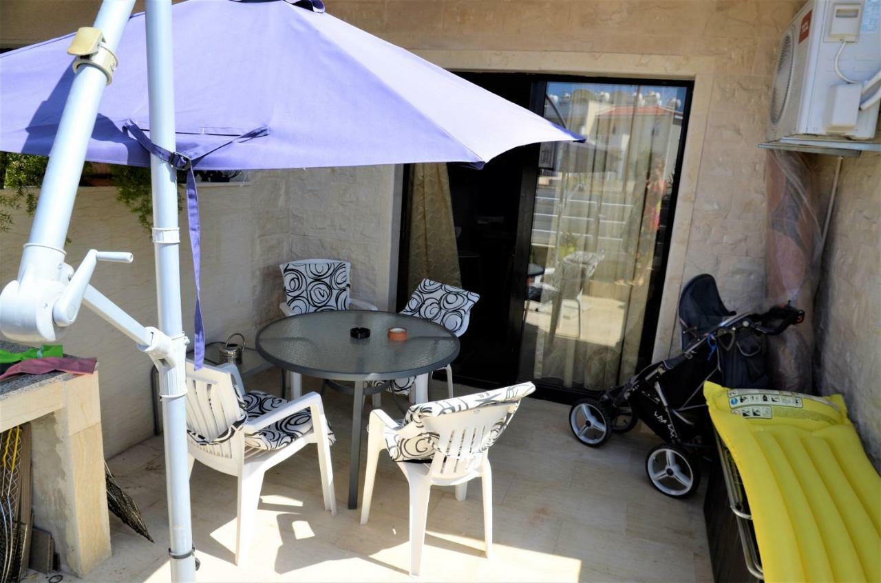 Isabella Court Townhouse Near Venus Beach And Lidl Paphos Buitenkant foto